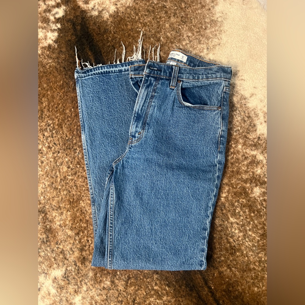 Abercrombie 90s straight ultra high rise curve love